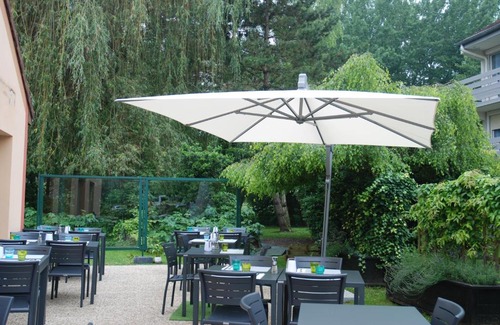 Villers-Saint-Paul Hotel | Campanile Creil - Villers-Saint-Paul
