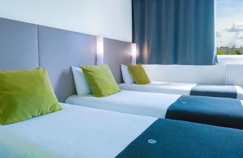 Chenevier-Demenitroux Hotel | Campanile Creteil Centre