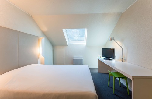 Saint-Etienne-du-Rouvray Hotel | Campanile Rouen Sud - Zénith - Parc Expo