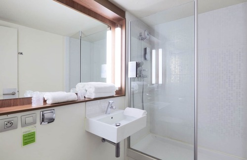 Feyzin Hotel | Campanile Lyon Sud - Feyzin