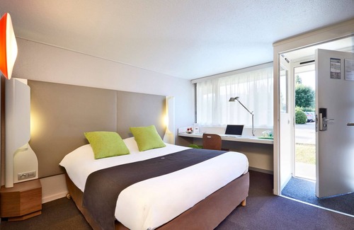 Feyzin Hotel | Campanile Lyon Sud - Feyzin