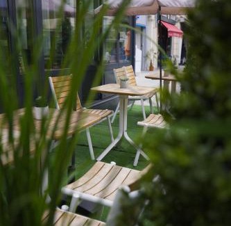 Clichy Hotel | CAMPANILE PARIS - Clichy Centre