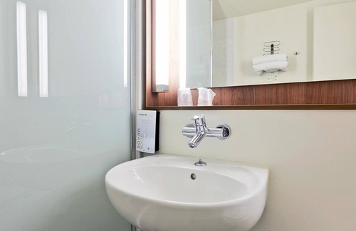 Cleunay Hotel | Campanile Rennes Cleunay