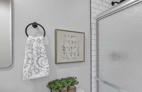 West Columbus Casa | Campbell's Buttercup Shotgun