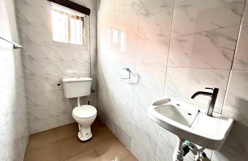 Oshodi-Isolo Apartamento | CampDavid Luxury Apartments Ajao Estate Airport Road Lagos 0 8 1 4 0 0 1 3 1 2 5