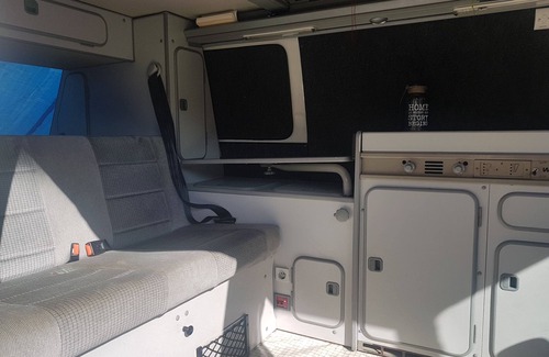 Melissia Casa | Camper Classic VW T3 Westfalia, tómalo desde el aeropuerto