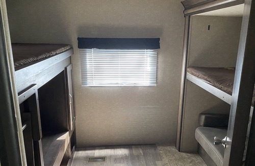 Alexandria Cabina | Camper on Lake Ida! Private Lakefront Lot!