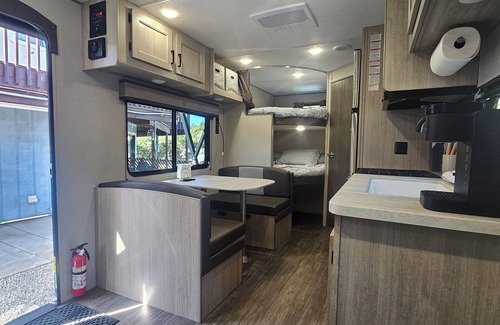 Ramona Casa | Camper/RV con jacuzzi en granja de Ramona, CA
