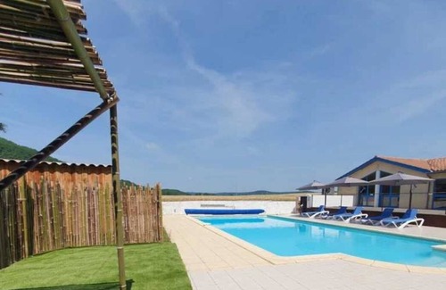 Puy-l'Eveque Casa | Camping 3 étoiles - Piscine - ccbahd0