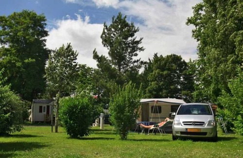 Melun Casa | Camping 3 étoiles - Piscine - eecdce