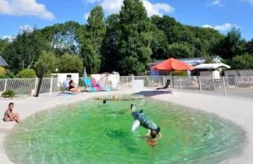 Pouldreuzic Casa | Camping 3 étoiles - Piscine - eeefie