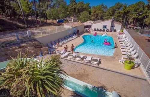 Mondragon Casa | Camping 3 étoiles - Piscine - eebeb0