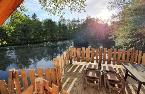 Corcieux Casa | Camping 3 étoiles - Piscine - ccbahac