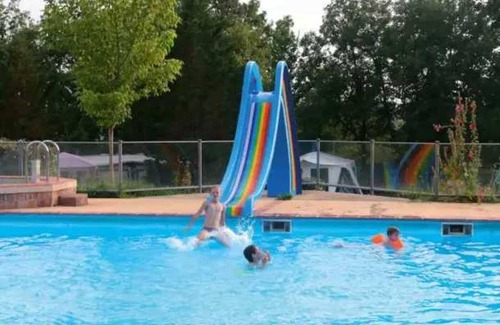 Devillac Casa | Camping 3 étoiles - Piscine - eebbh0