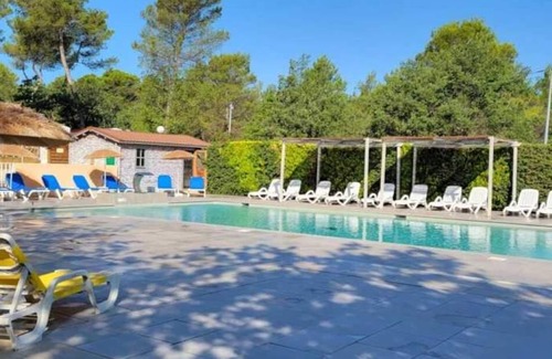 Peynier Casa | Camping 3 étoiles - Piscine - ccbbhhb