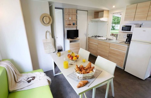 Vensac Casa | Camping 3 étoiles - Piscine - efc0a0