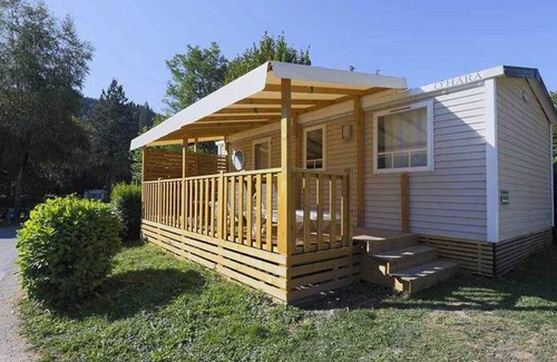 Saint-Geniez-d'Olt Casa | Camping 4 étoiles - Parc aquatique - efah0d