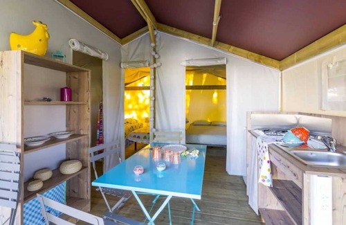 Lansargues Casa | Camping 4 étoiles - Piscine - ccbahdd