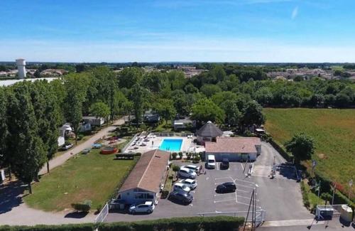 Lansargues Casa | Camping 4 étoiles - Piscine - ccbahdd