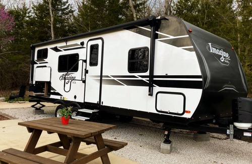 Peculiar Casa | Camping Adventure in new RV, Patio,Fire pit & BBQ Grill