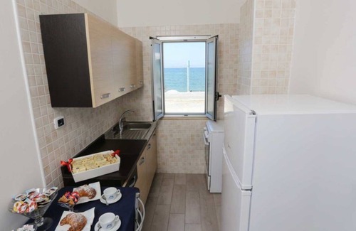 Magazzeno Alquiler De RV | Camping B&B Lido di Salerno