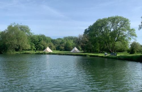 Culham Otro | Camping By The River