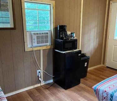 Saint Joe Casa | Camping Cabin with private Bathroom