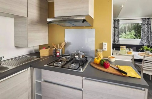 Vierzon Casa | Camping Campo Village *** - Mobile Home Family 3 rooms 4 people