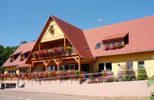 Sainte-Croix-en-Plaine Otro | Camping Capfun Suzel