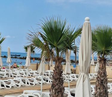 Vias Otro | Camping Carabasse Vias plage.