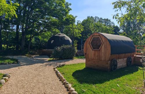 Lanas Otro | Camping de l'arche Roulotte géodésique