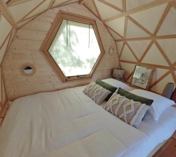 Lanas Otro | Camping de l'arche Roulotte géodésique