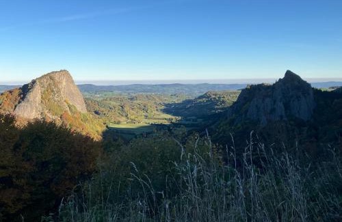Rochefort-Montagne Otro | CAMPING de la BUGE