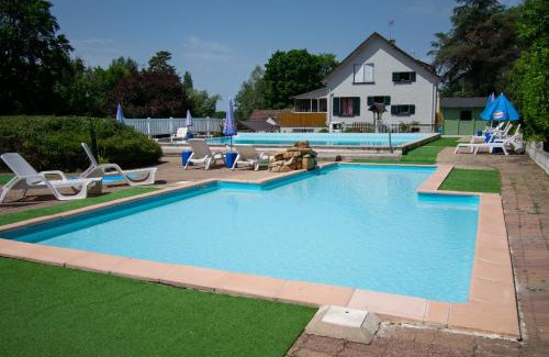 Saint-Honore-les-Bains Otro | Camping des Bains