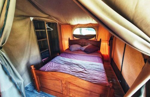 Engravies Otro | Camping des vignes