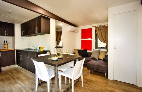 Le Rocchette Alquiler De RV | Camping Village Santapomata