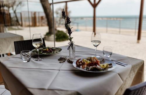 Porto Recanati Otro | Camping La Pineta