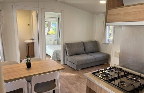 Logroño Alquiler De RV | Camping La Playa