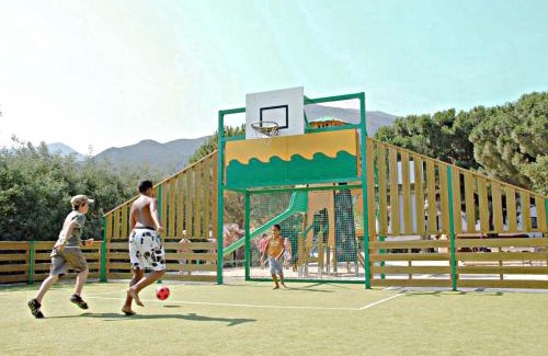 Laroque-des-Alberes Complejo | Camping Laroque des Albères