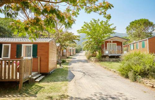 Laroque-des-Alberes Complejo | Camping Laroque des Albères