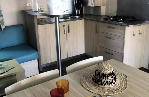 Peynier Casa | Camping le Devançon*** - Mobile home Maxi Confort Super Cordelia 4 rooms 6 people