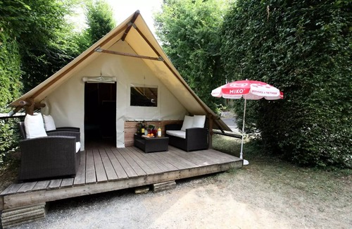 Marcillac-Saint-Quentin Casa | Camping Le Pont de Mazerat **** - Tit'Home: A perfect compromise between the tent and the 5-person mobile home