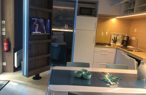 La Cotiniere Alquiler De RV | Camping Le Sous Bois
