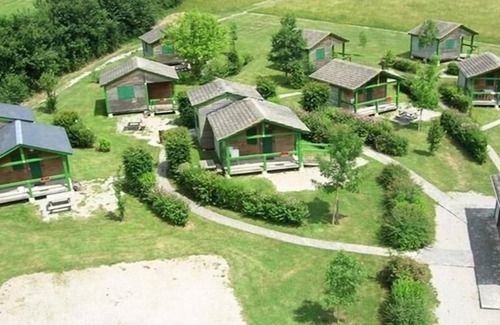 Recoules-Previnquieres Casa | Camping Le Plô *** - Pagoda de lona Bungalow 3 habitaciones 5 personas