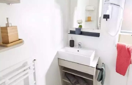 Saint-Maurice-d'Ibie Casa | Vrbo Property
