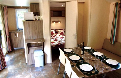 Roquebrune-sur-Argens Alquiler De RV | Camping Lei Suves- Greenchalets