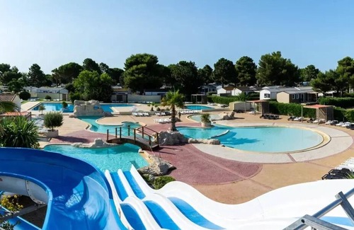 Vendres Chalet De Esquí | Camping Les Mûriers **** - Luxury Chalet 3 Rooms 4 People Air Conditioned + TV