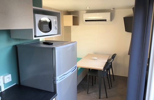 Vitrolles Alquiler De RV | Camping Marina Plage