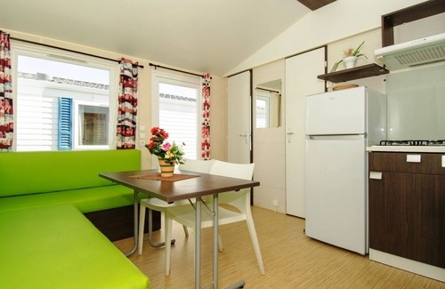 Campdevanol Alquiler De RV | Camping Pirinenc
