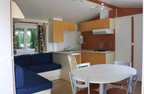 Clairvaux-les-Lacs Casa | Camping - Piscine - ccagfdb